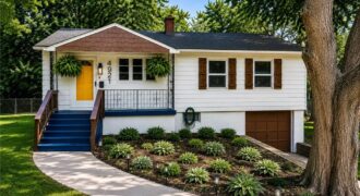 4921 N Garfield Avenue, Kansas City, MO 64118
