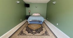 10319 N Saline Avenue, Kansas City, MO 64154