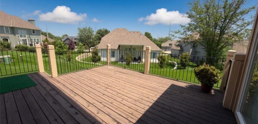 10319 N Saline Avenue, Kansas City, MO 64154