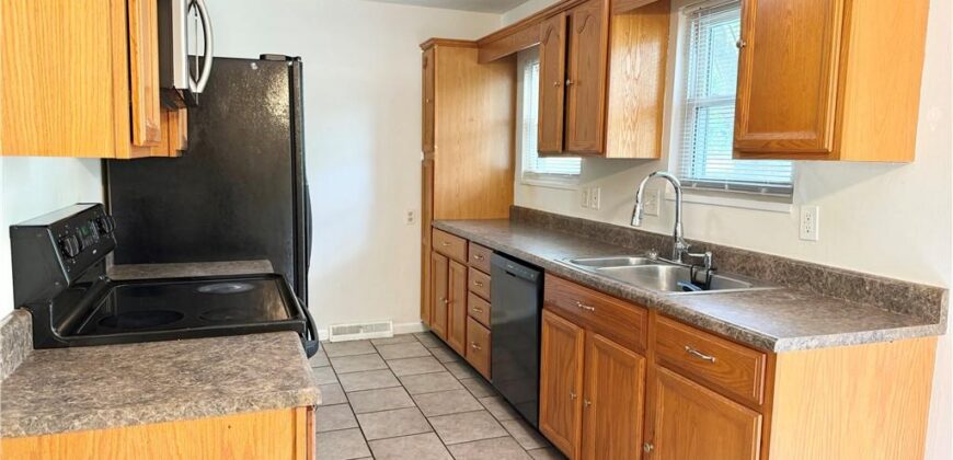 4621 NE 42nd Street, Kansas City, MO 64117