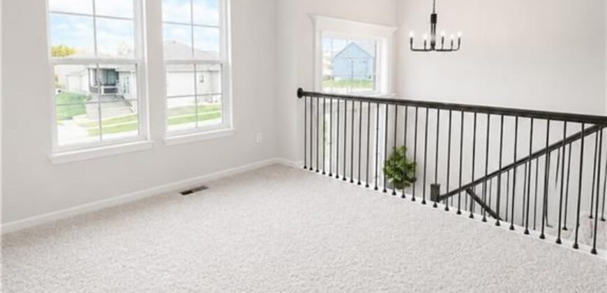 610 E 11th Street, Kearney, MO 64060
