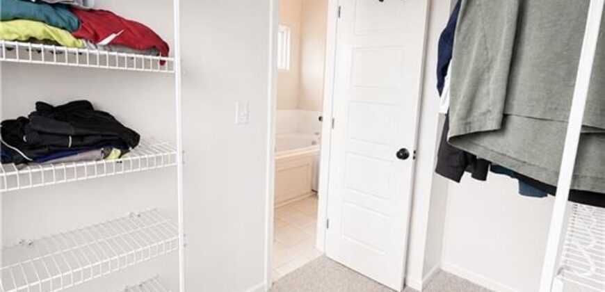610 E 11th Street, Kearney, MO 64060