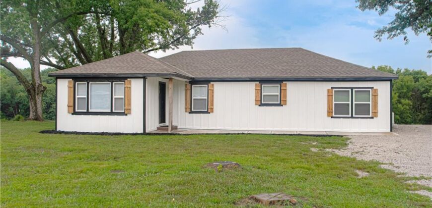 19807 NE 192ND Street, Holt, MO 64048