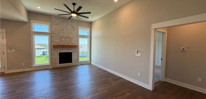524 Skyview Lane, Liberty, MO 64068