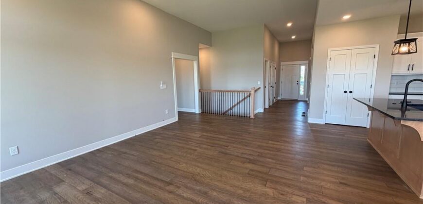524 Skyview Lane, Liberty, MO 64068