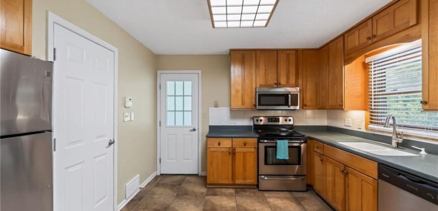 226 NW 43rd Street, Kansas City, MO 64116