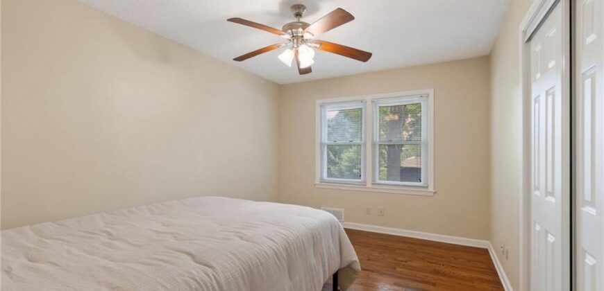 226 NW 43rd Street, Kansas City, MO 64116