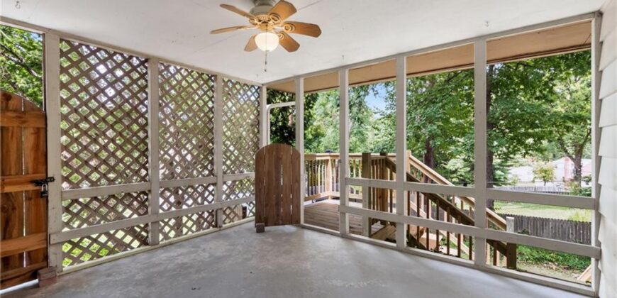 226 NW 43rd Street, Kansas City, MO 64116