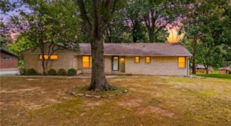 226 NW 43rd Street, Kansas City, MO 64116