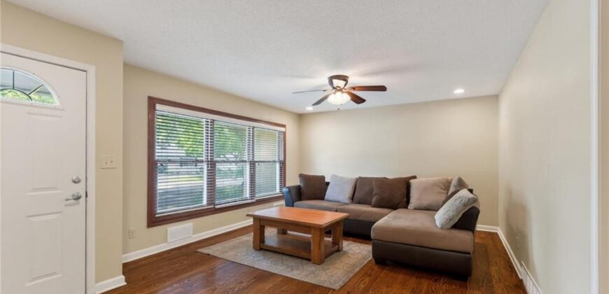 226 NW 43rd Street, Kansas City, MO 64116