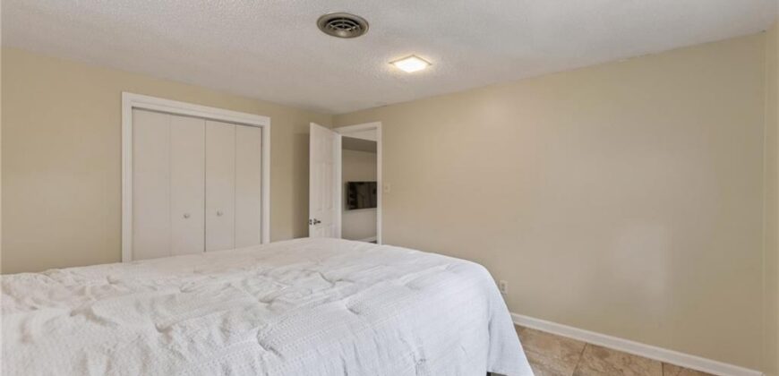 226 NW 43rd Street, Kansas City, MO 64116