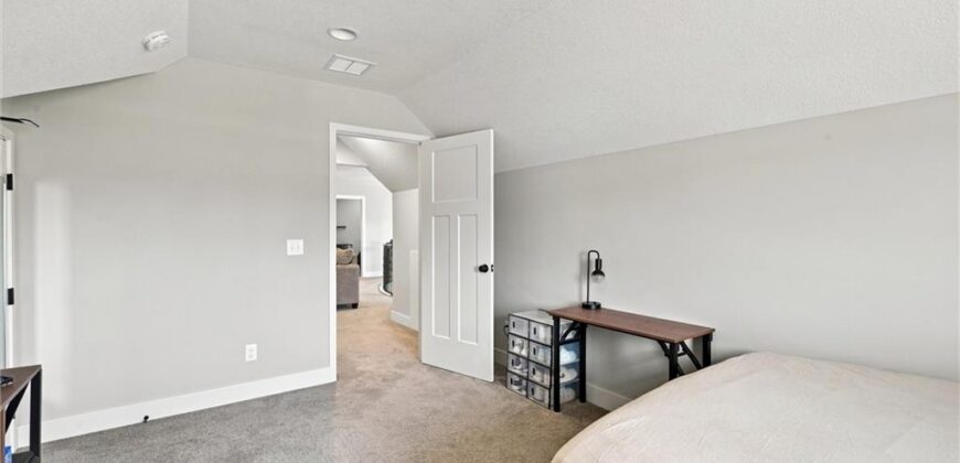 921 Foxglove Lane, Kearney, MO 64060