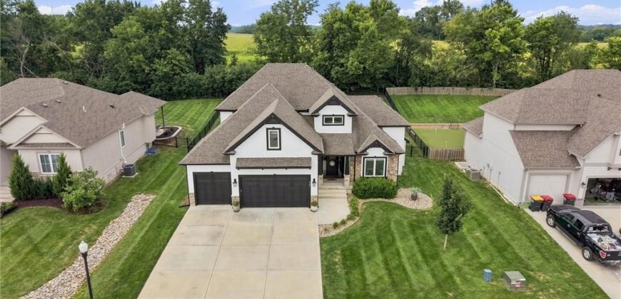 921 Foxglove Lane, Kearney, MO 64060