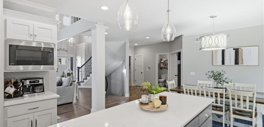 921 Foxglove Lane, Kearney, MO 64060