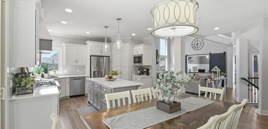 921 Foxglove Lane, Kearney, MO 64060