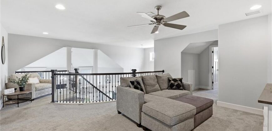 921 Foxglove Lane, Kearney, MO 64060