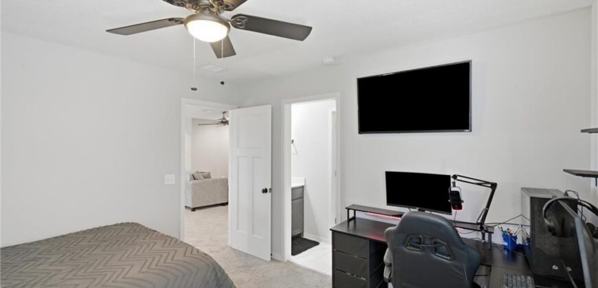 921 Foxglove Lane, Kearney, MO 64060