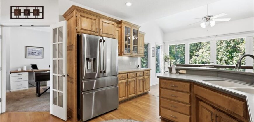 14440 NW 64th Terrace, Parkville, MO 64152