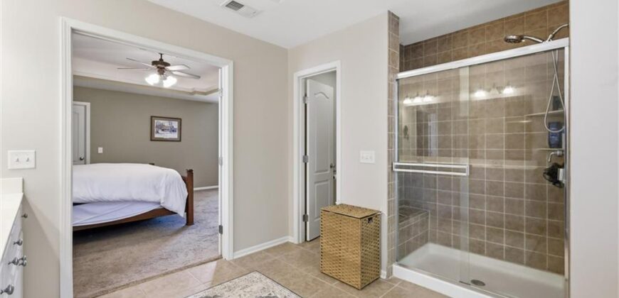 14440 NW 64th Terrace, Parkville, MO 64152