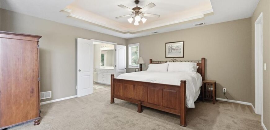 14440 NW 64th Terrace, Parkville, MO 64152