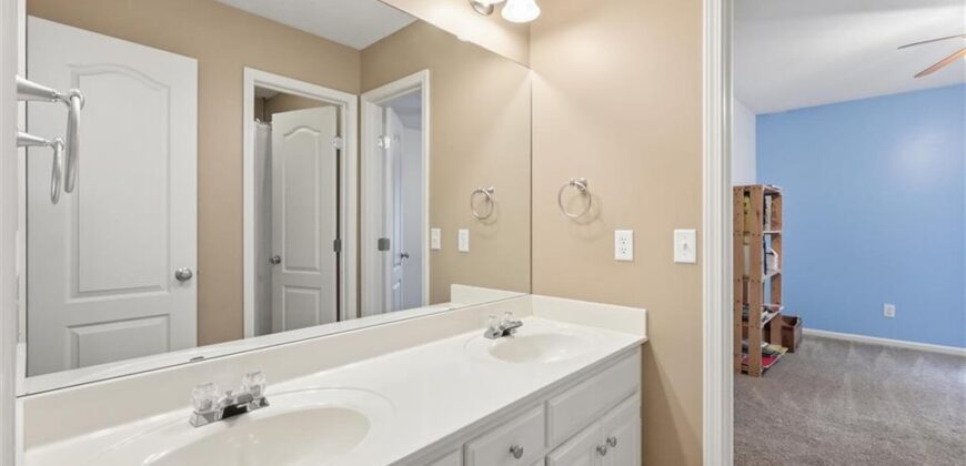 14440 NW 64th Terrace, Parkville, MO 64152