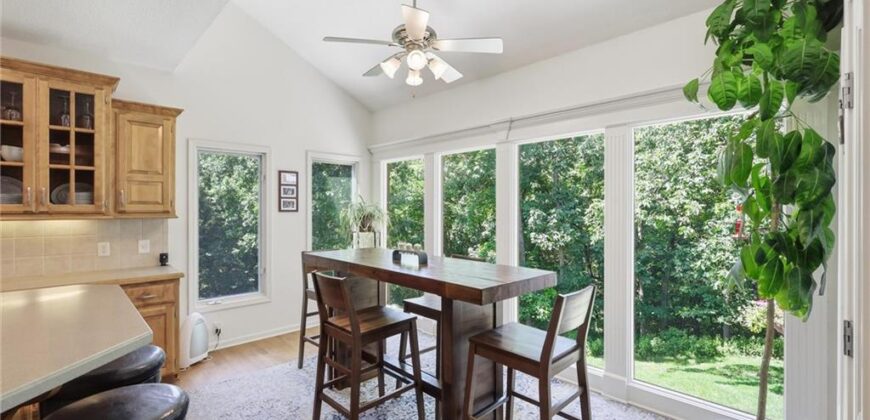 14440 NW 64th Terrace, Parkville, MO 64152