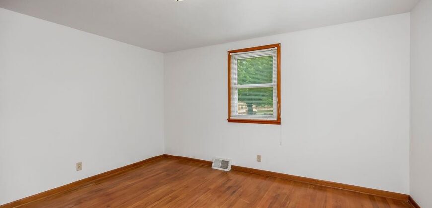 1103 NE 69th Street, Kansas City, MO 64118