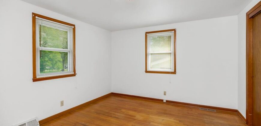 1103 NE 69th Street, Kansas City, MO 64118