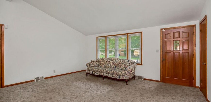 1103 NE 69th Street, Kansas City, MO 64118