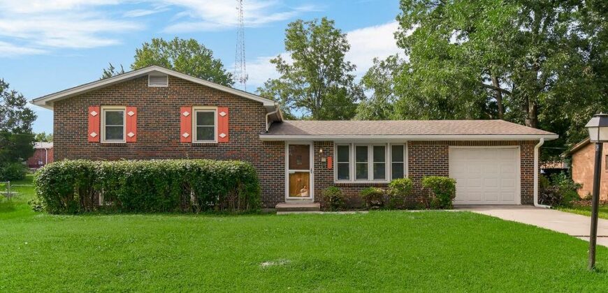 1103 NE 69th Street, Kansas City, MO 64118