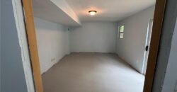 403 Woodland Avenue, Smithville, MO 64089