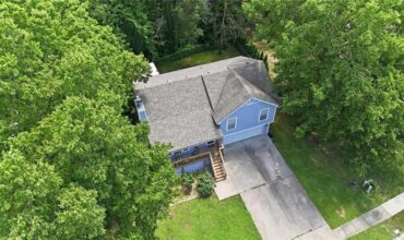 403 Woodland Avenue, Smithville, MO 64089