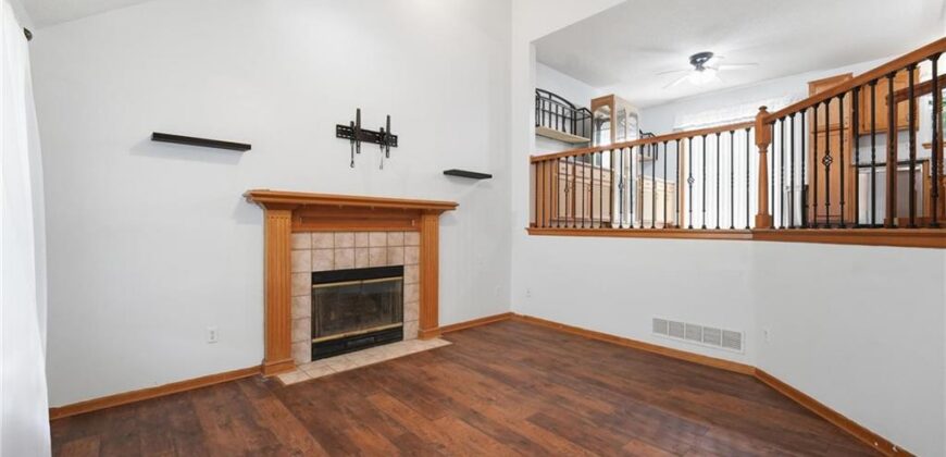 403 Woodland Avenue, Smithville, MO 64089