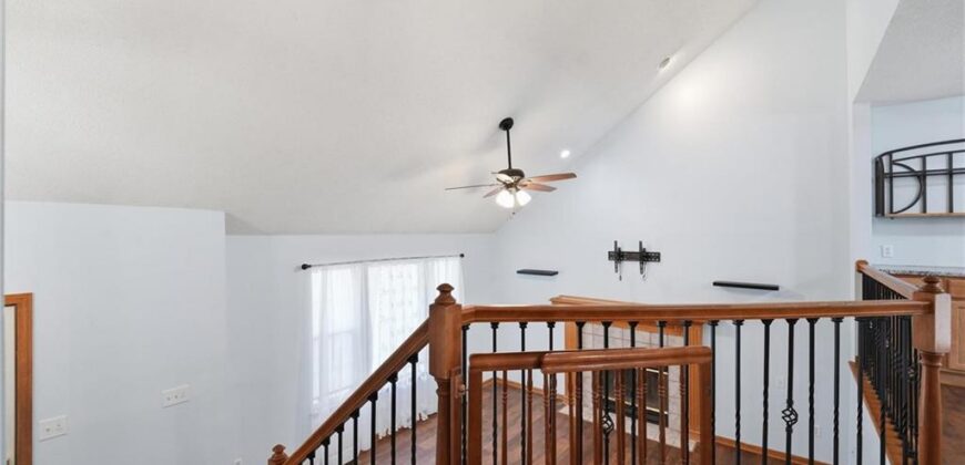 403 Woodland Avenue, Smithville, MO 64089