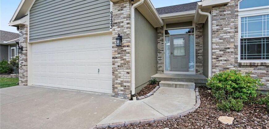9223 N Jarboe Street, Kansas City, MO 64155