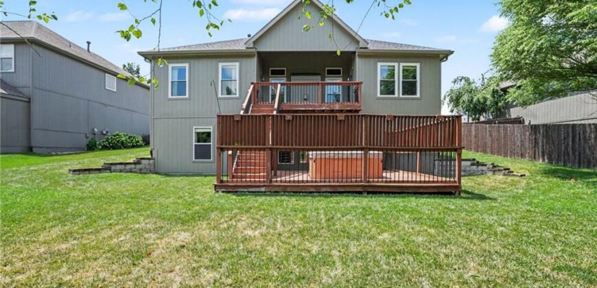 9223 N Jarboe Street, Kansas City, MO 64155