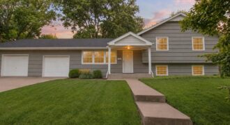 1604 NE 60th Terrace, Gladstone, MO 64118