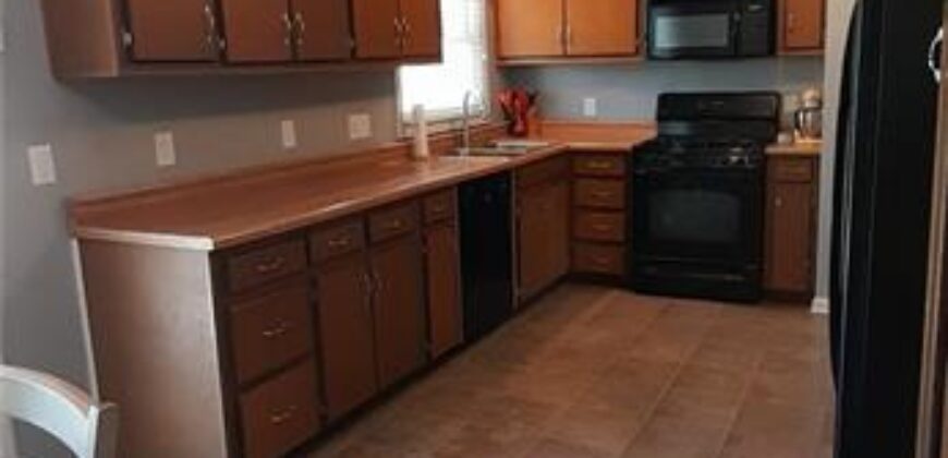 1604 NE 60th Terrace, Gladstone, MO 64118