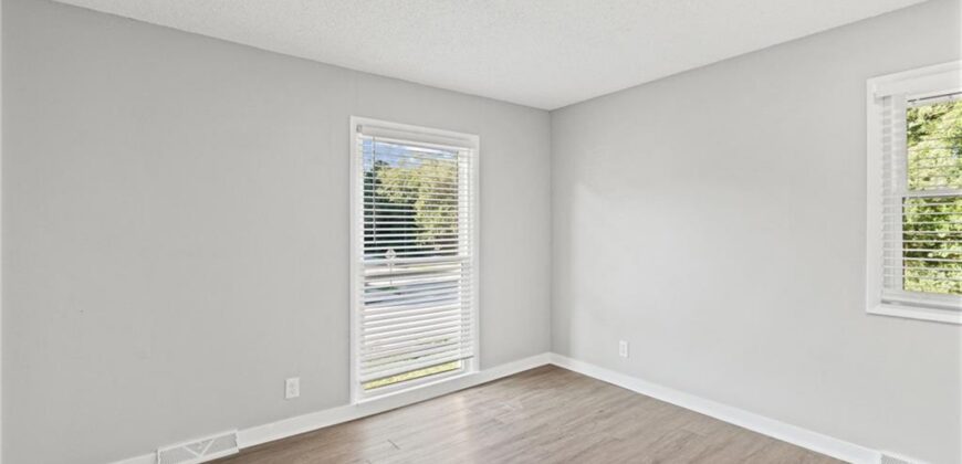 403 Kingsley Avenue, Liberty, MO 64068