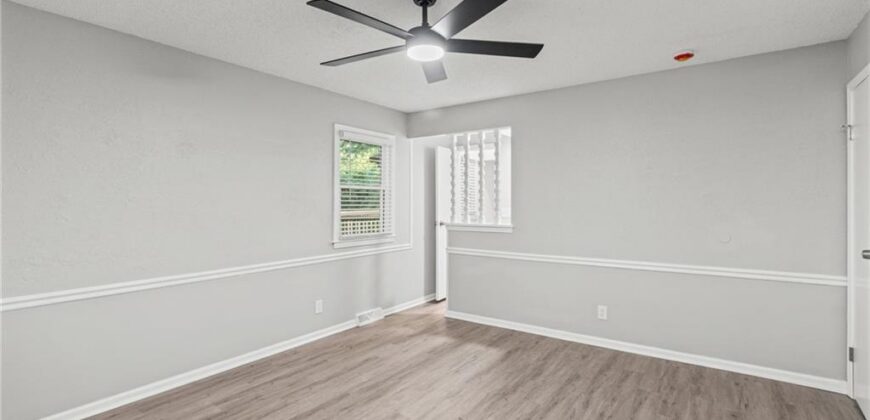 403 Kingsley Avenue, Liberty, MO 64068