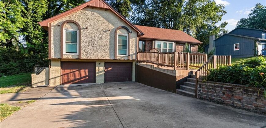 403 Kingsley Avenue, Liberty, MO 64068