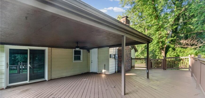 403 Kingsley Avenue, Liberty, MO 64068