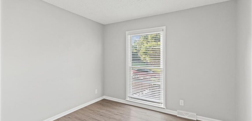 403 Kingsley Avenue, Liberty, MO 64068