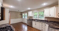 4321 NW Briarcliff Lane, Kansas City, MO 64116