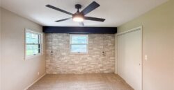 4321 NW Briarcliff Lane, Kansas City, MO 64116