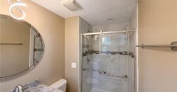 4321 NW Briarcliff Lane, Kansas City, MO 64116