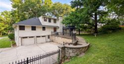 4321 NW Briarcliff Lane, Kansas City, MO 64116