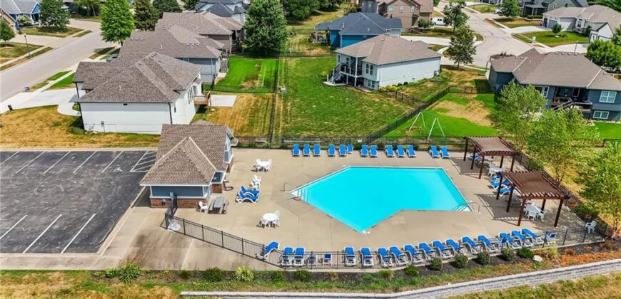 2108 Prairie Creek Drive, Kearney, MO 64060