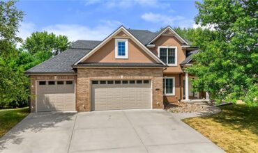 2108 Prairie Creek Drive, Kearney, MO 64060