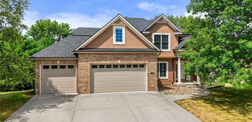 2108 Prairie Creek Drive, Kearney, MO 64060